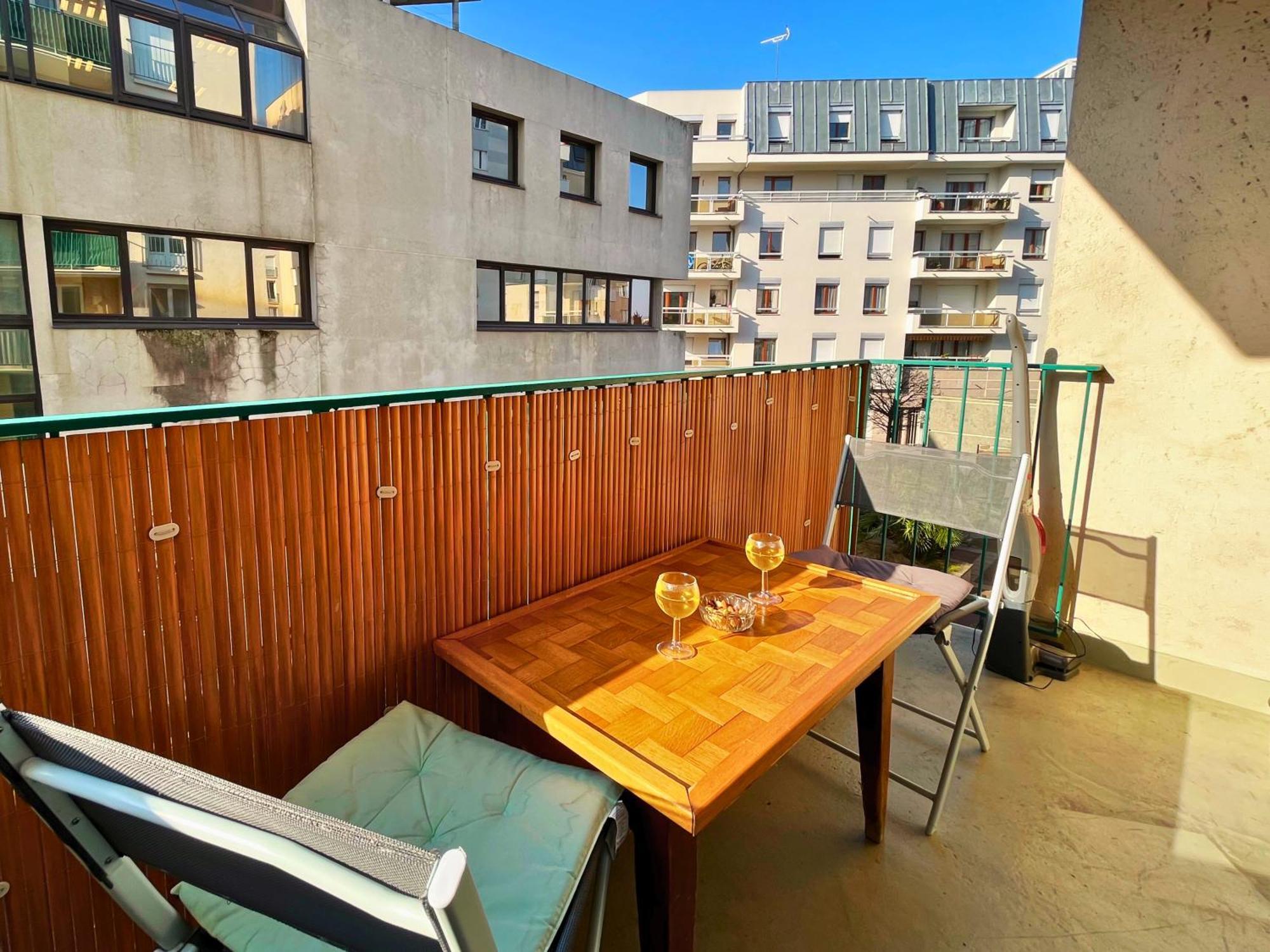 La Tour - Tout Confort - Hypercentre - Balcon #Sirdest Franconville  Exterior foto